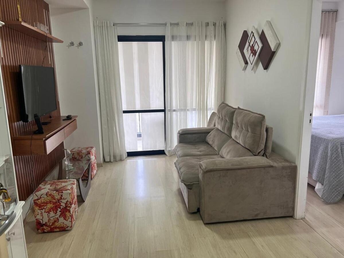 Em Apartamento São Paulo